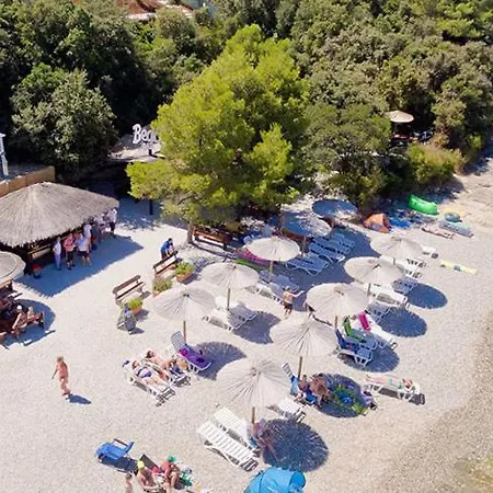 Διαμέρισμα Oasis *