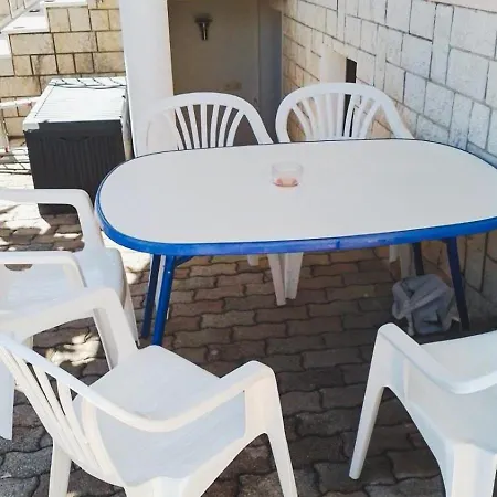 Διαμέρισμα Oasis *